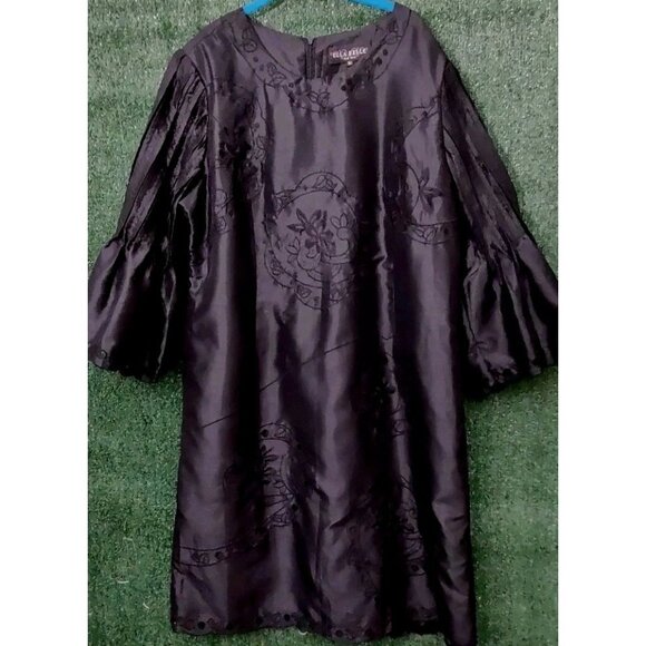 Ella Belle Black Plus Size 20  Elegant Dress Bell Sleeves Embroidered Flowers 🌹 - Picture 1 of 14